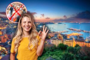 napoli su sfondo, x rossa su folla e donna sorridente che fa ok con le mani