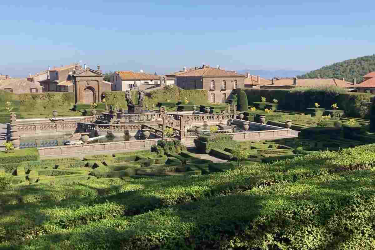 la fontana dei mori all'interno di villa lante