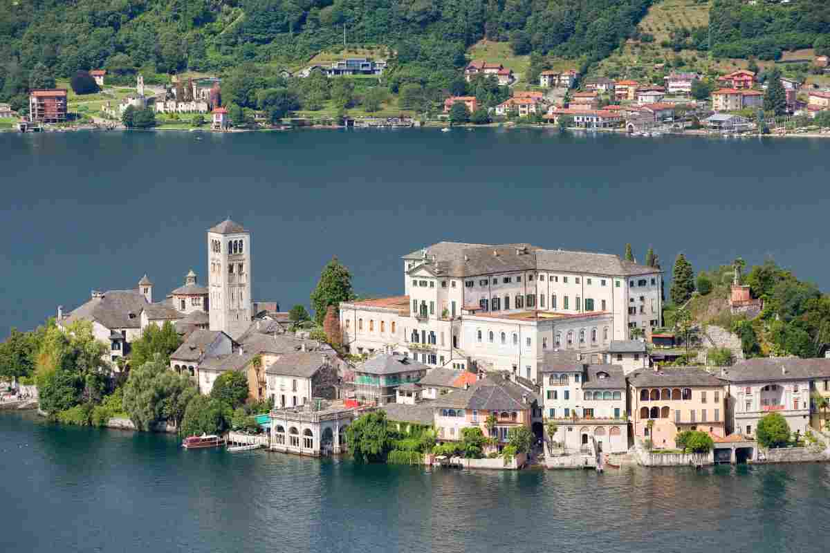 vista di orta san giulio