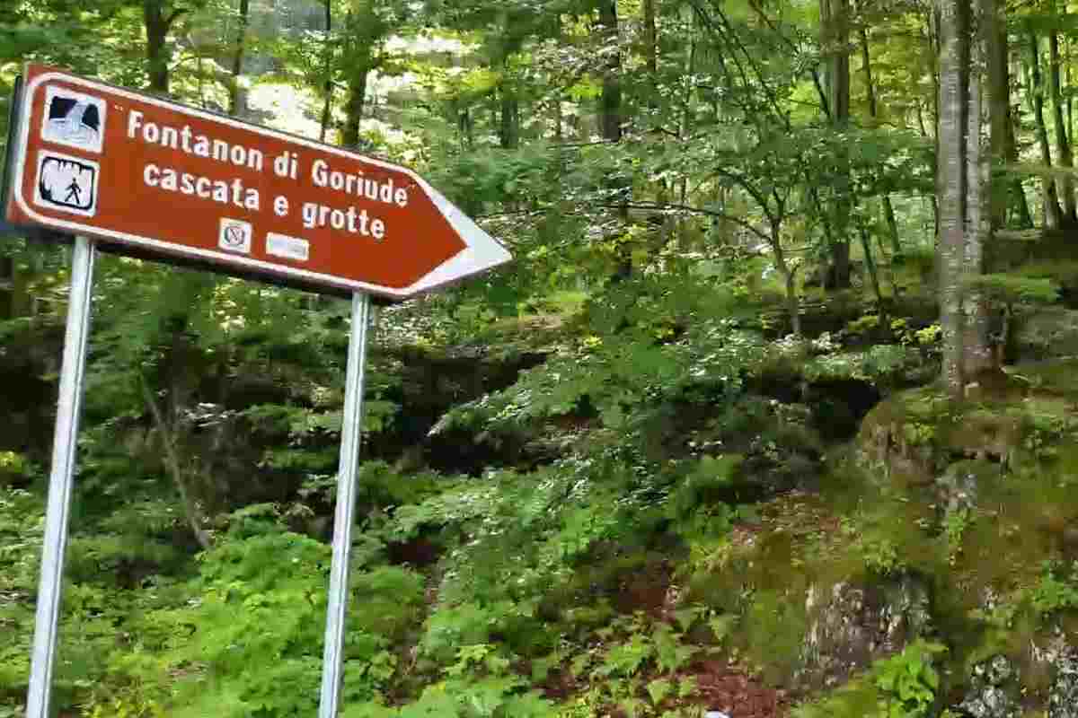 l'avvio del sentiero che porta al Fontanone di Goriuda