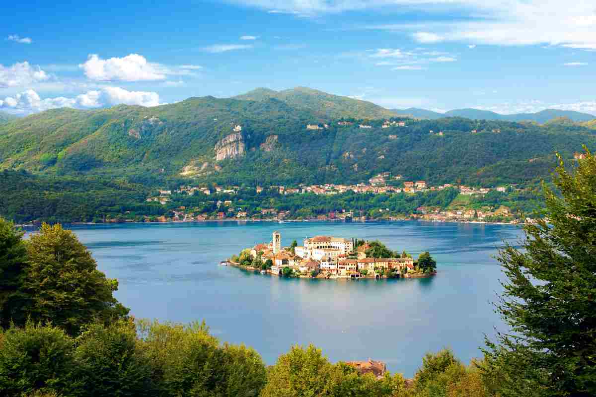Isola di San Giulio sul lago di orta
