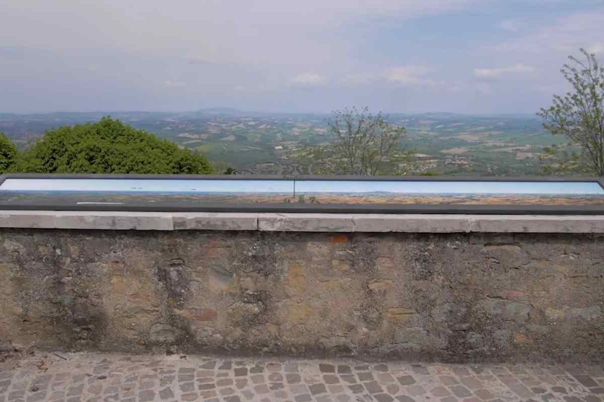 Cingoli, vista dal balcone delle Marche