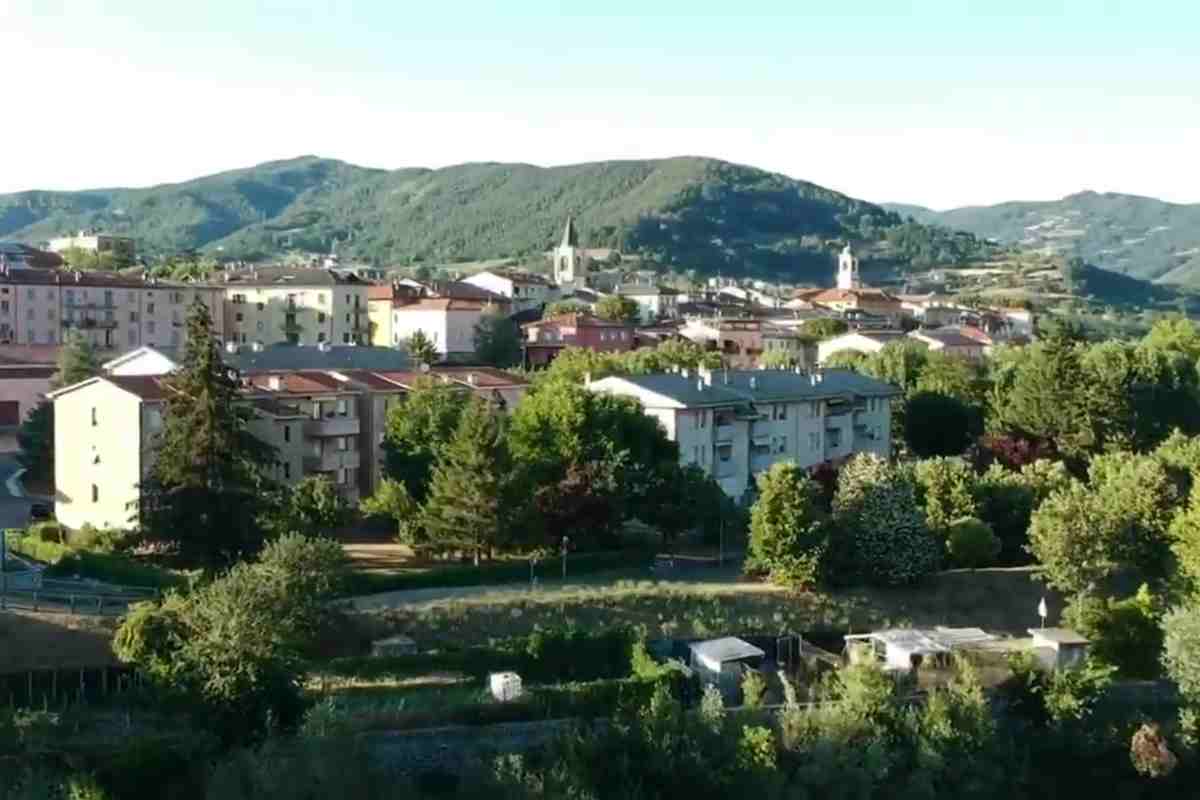 vista di borgotaro all'arrivo