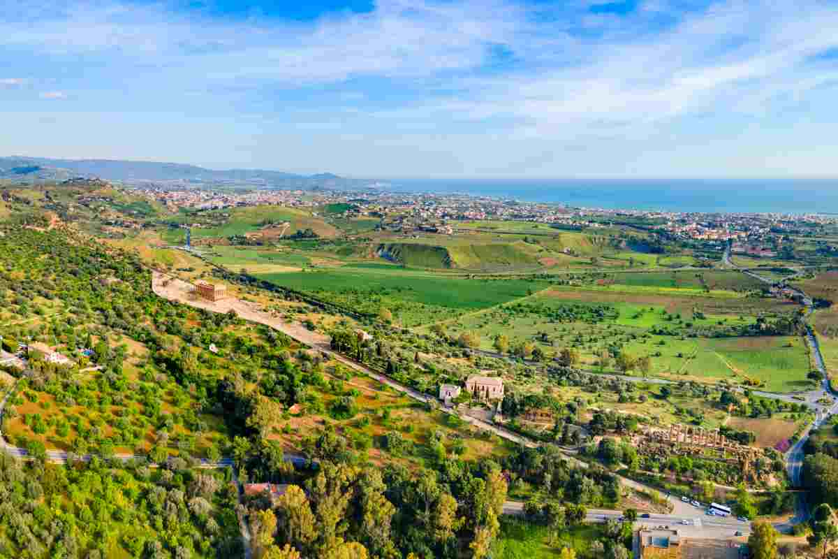 l'intera vallata della valle dei templi