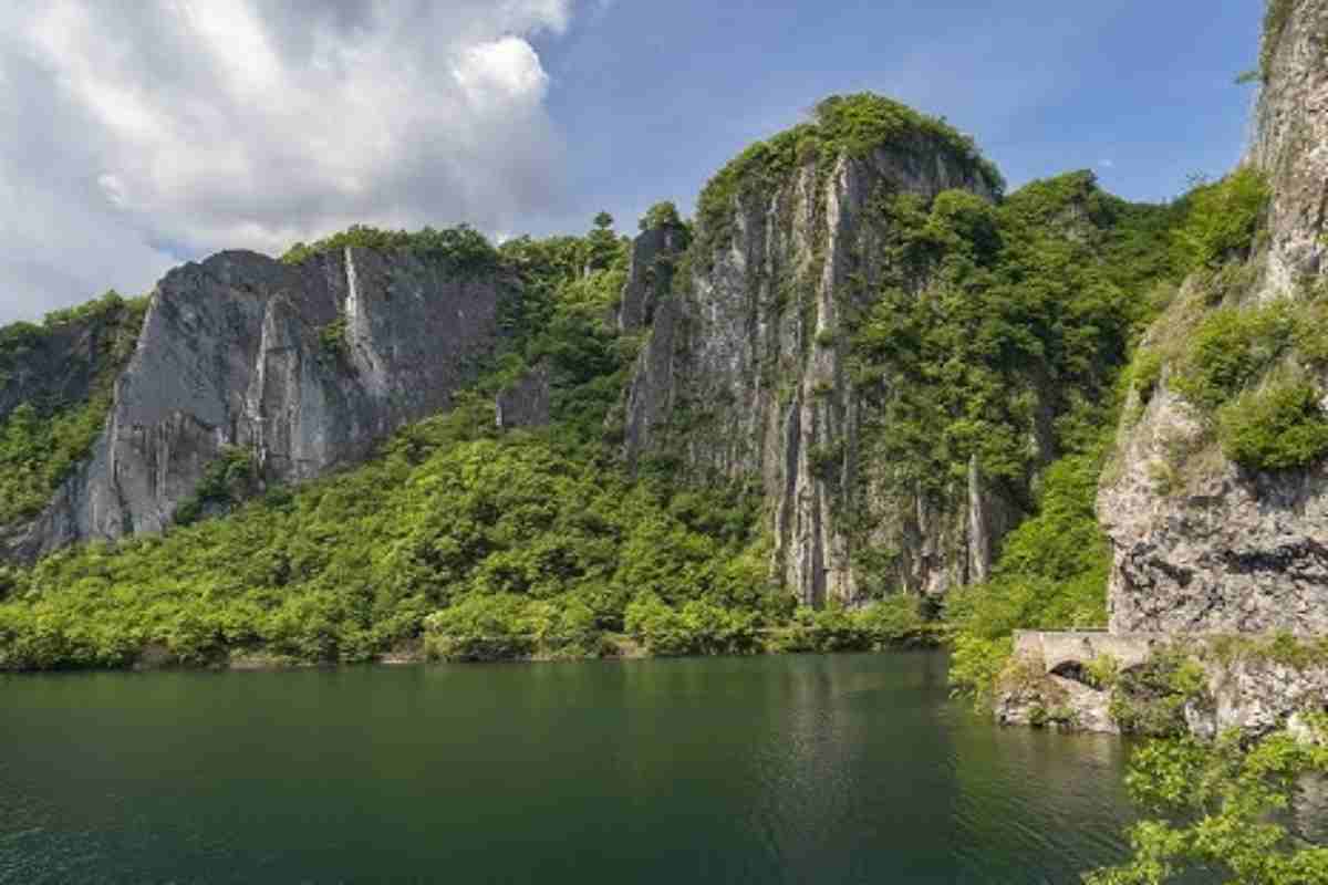 Lo spettacolo naturale della baia del Bogn