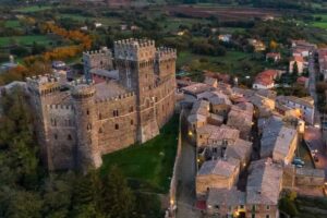 vista dall'alto del borgo di acquapendente