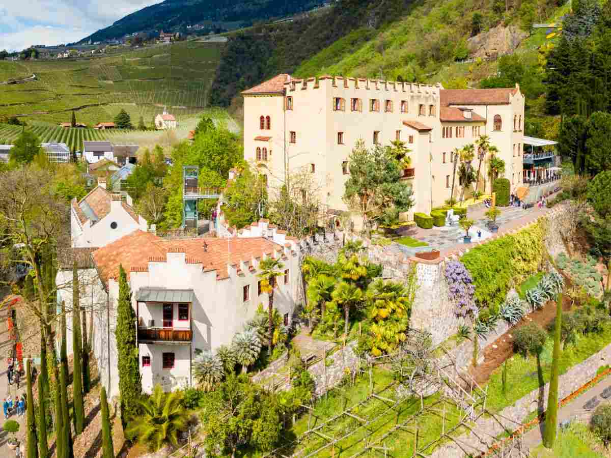 Il giardino più bello al mondo si trova in Italia: 12 ettari, 4 aree tematiche, percorsi, 80 ambienti botanici e uno show stupendo per i bambini
